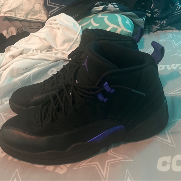 Jordan 12 size 12 Dark Concord - Picture 3 of 4
